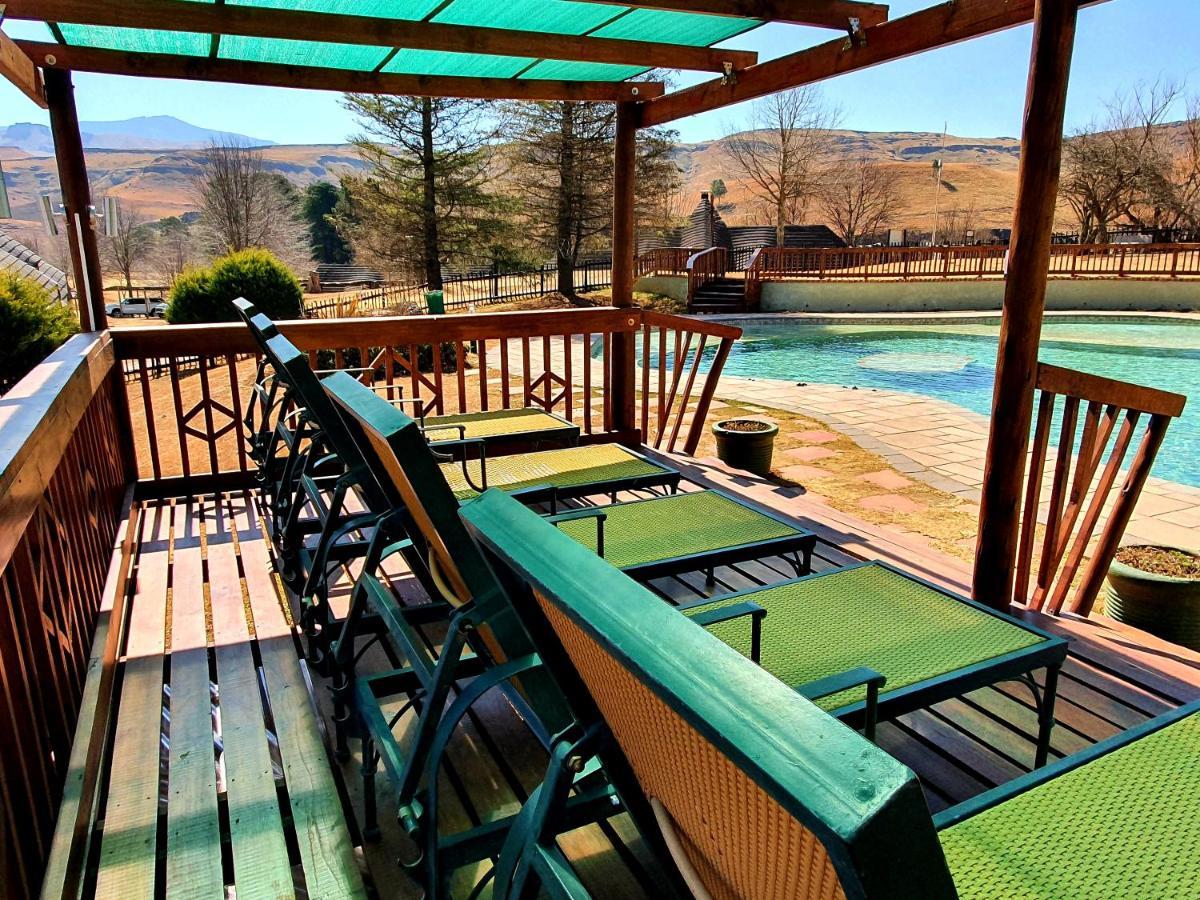Villa 124 Fairways Drakensberg Gardens à Underberg Extérieur photo
