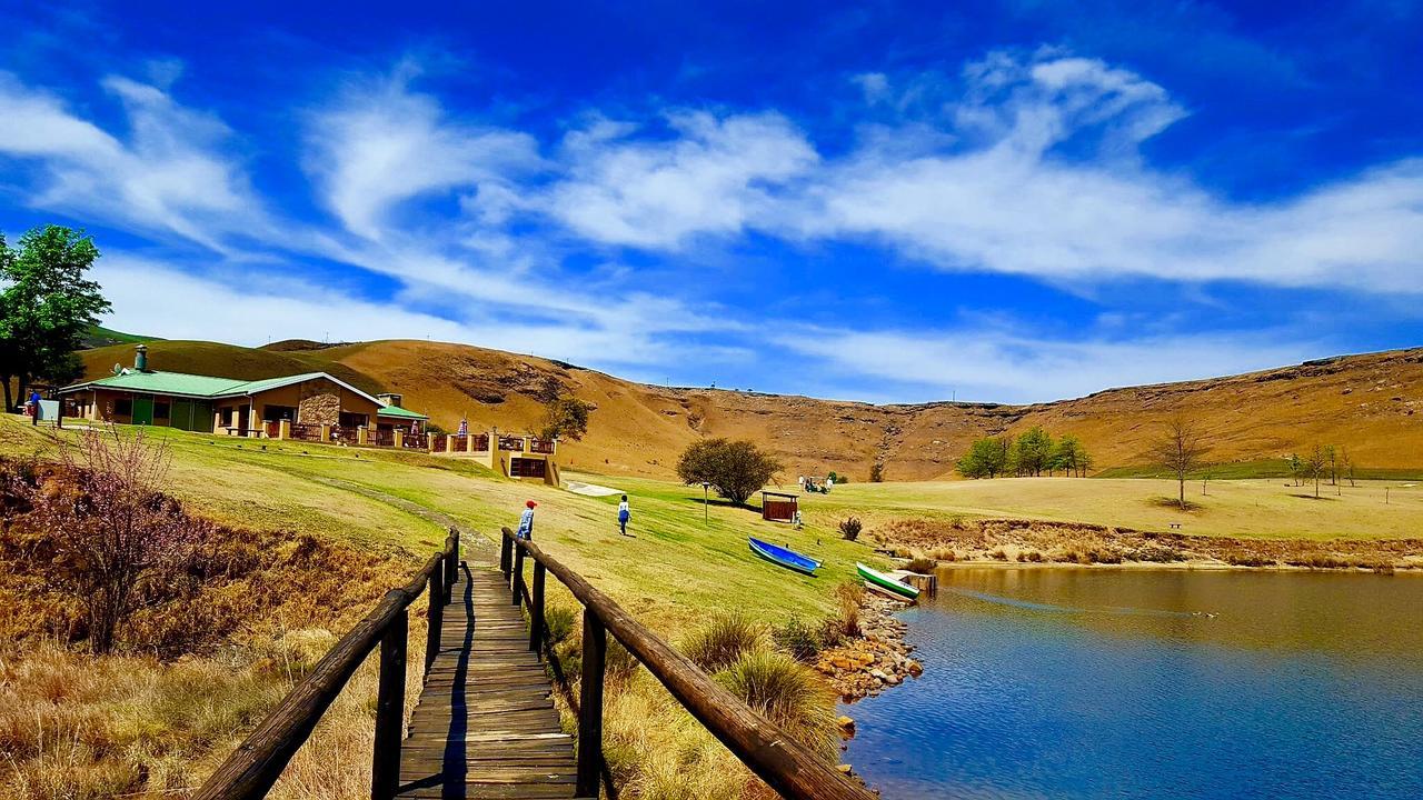 Villa 124 Fairways Drakensberg Gardens à Underberg Extérieur photo